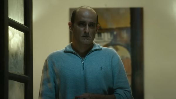 Actor Akshaye Khanna as IG Tarun Ahlawat