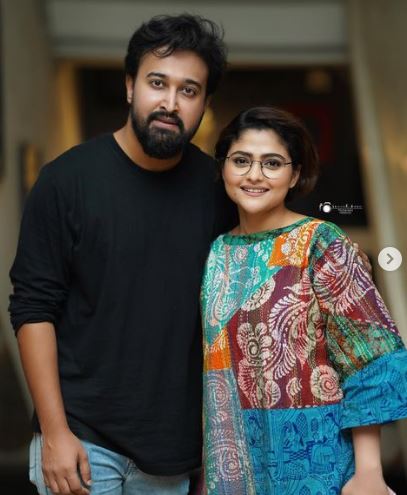 Aindrila with her boyfriend Sabyasachi Chowdhury
