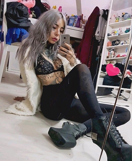 Anastasia Grishman height
