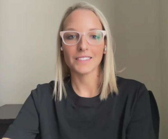 Castonguay bio