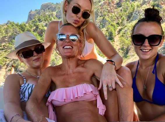 Catherine and her daughters