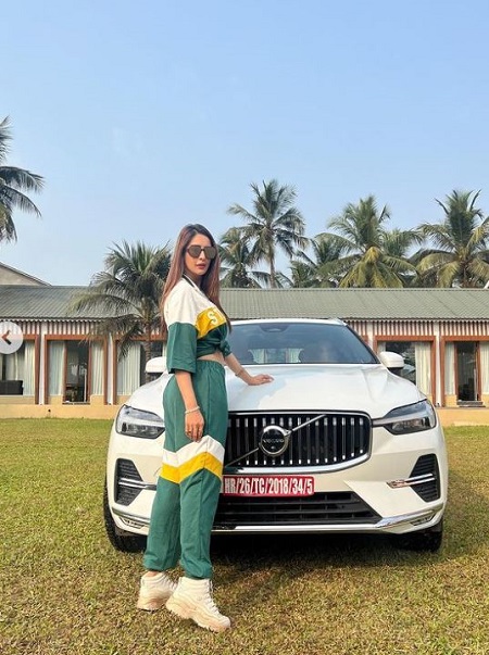 Chahat Khanna promoting volvo