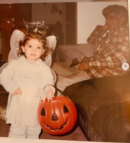 Childhood photo of Lauren