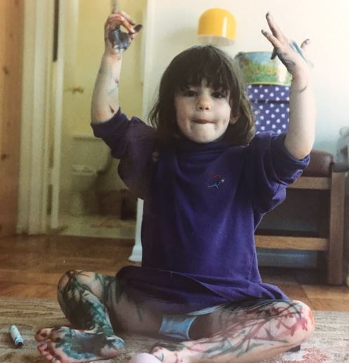 Childhood photo of Lilli