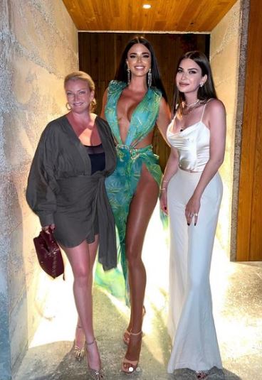 Ivana with her friends