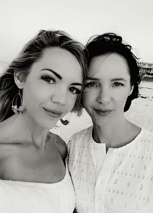 Jessie Collins with her sister Kelly