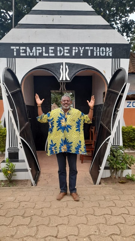 Kalala Omotunde Physical Appearance