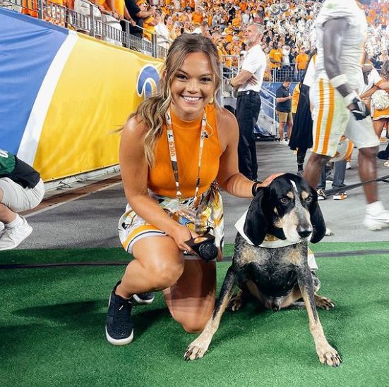 Kasey Funderburg is a dog lover
