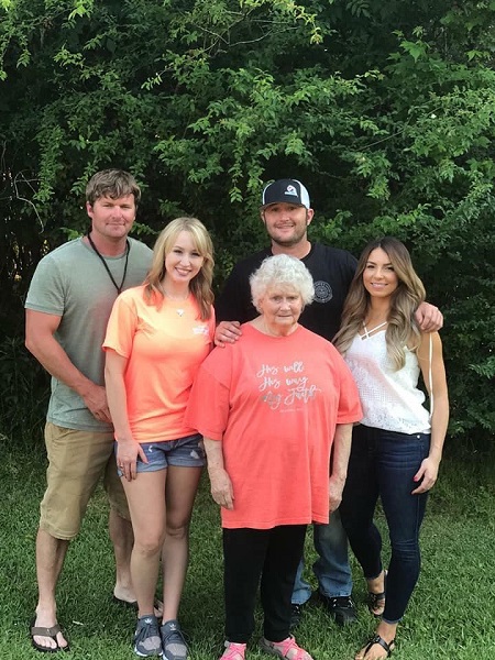 Kye Kelley family