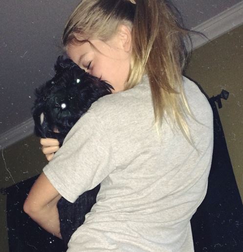 Madison Mogen liked dogs