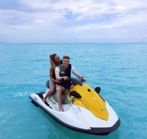 Michele Lacroix likes boating