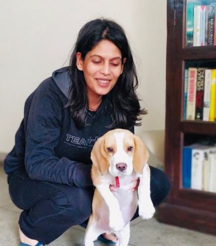 Palki Sharma Upadhyay loves dogs