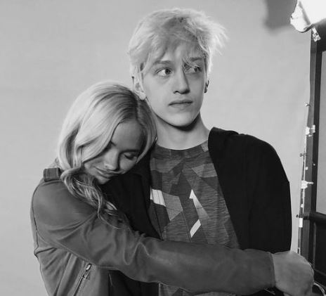 Percy Hynes White and fellow actress Natalie Alyn Lind