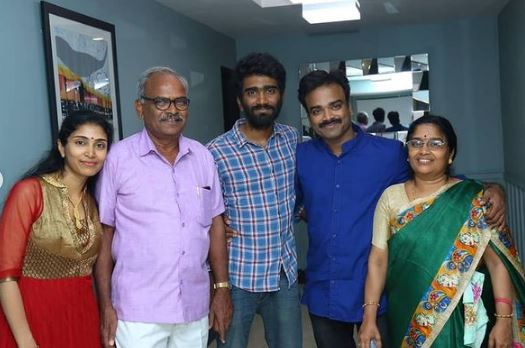 Pradeep Ranganathan with his father mother sister and brother