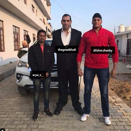 Shanky singh height