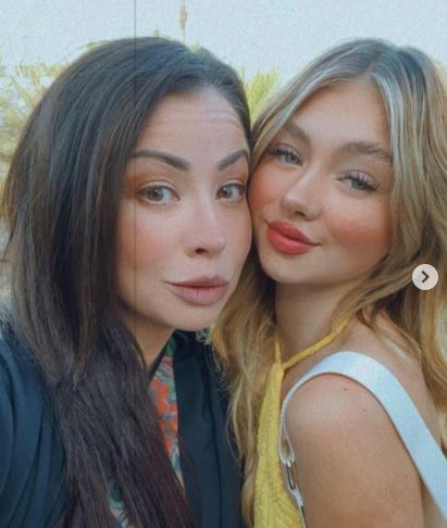 Sicily Rose with her mother