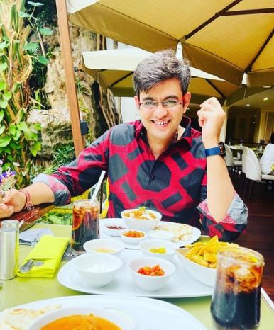 Sonu Sharma loves food