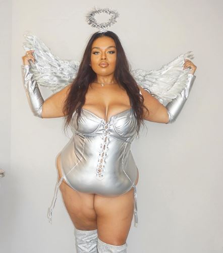 Stella Williams is a Plus Size model