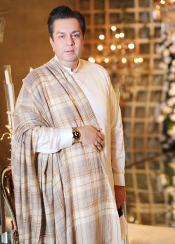 Tony Navaid Rashid biography