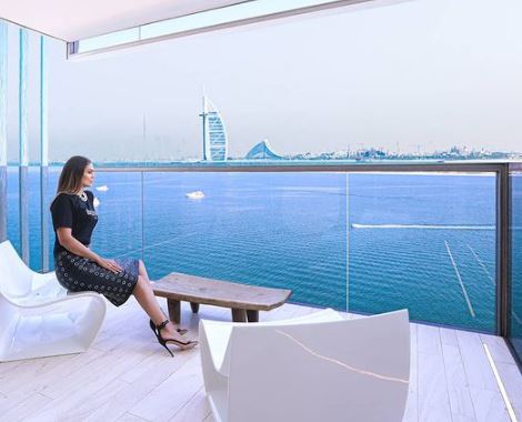 Zeina Khoury is a real estate agent