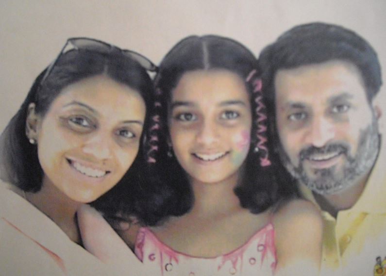 Aarushi Talwar with her father and mother
