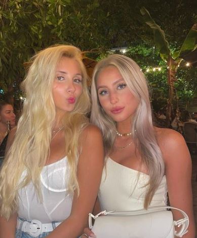 Alix and her friend