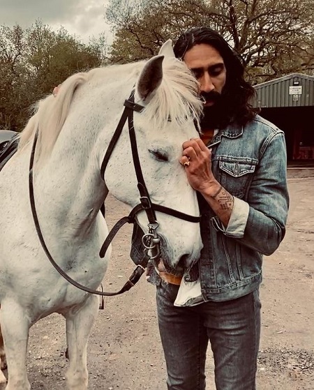 Amar Chadha Patel net worth