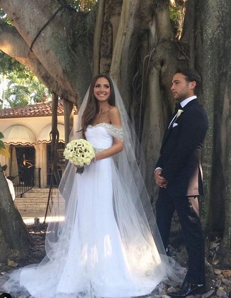 Arielle Charnas marriage picture