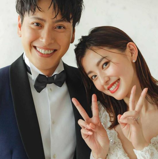 Asahina and her husband Kenjiro Yamashita