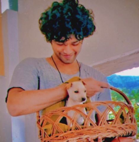 Babil Khan is a dog lover