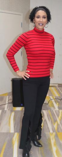 Carolyn Chambers height