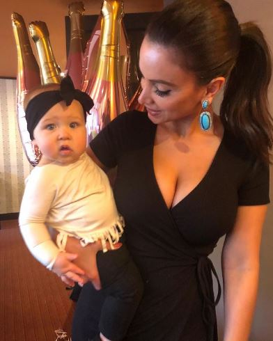Crystal with her niece