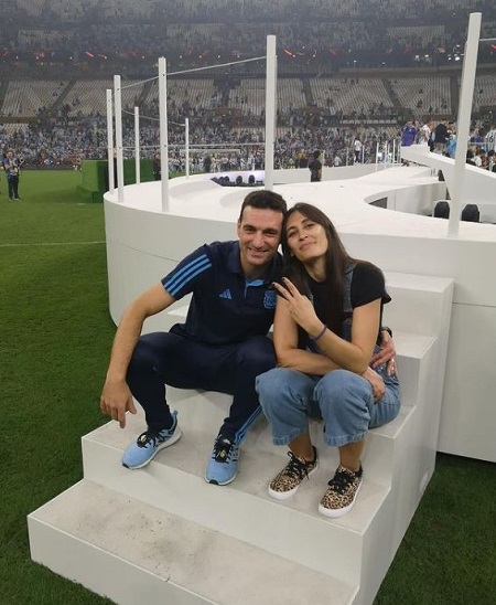 Elisa Moneteo family