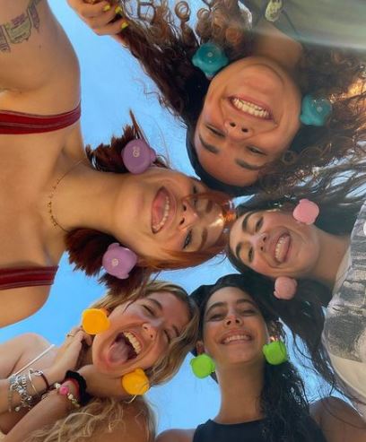 Esmeralda with her friends