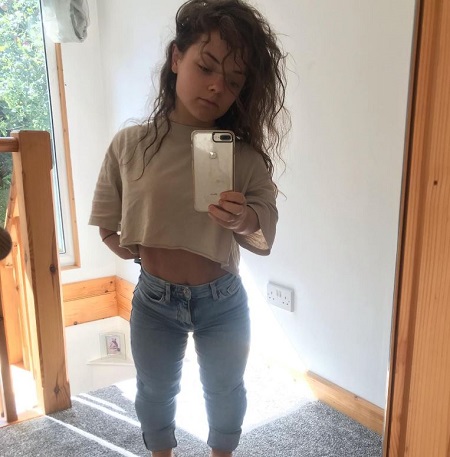 Francesca Mills net worth
