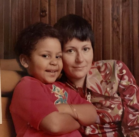 Kely Nascimento mother