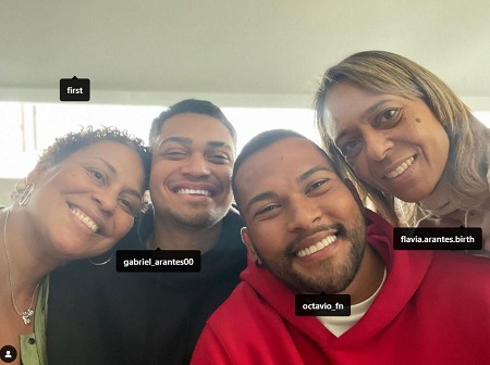 Kely Nascimento with her siblings