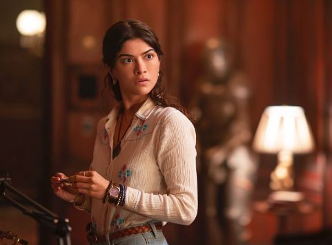 Lisette played the role of Jess Valenzuela in National Treasure Edge of History
