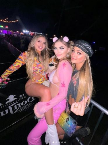 Mezner with her friends
