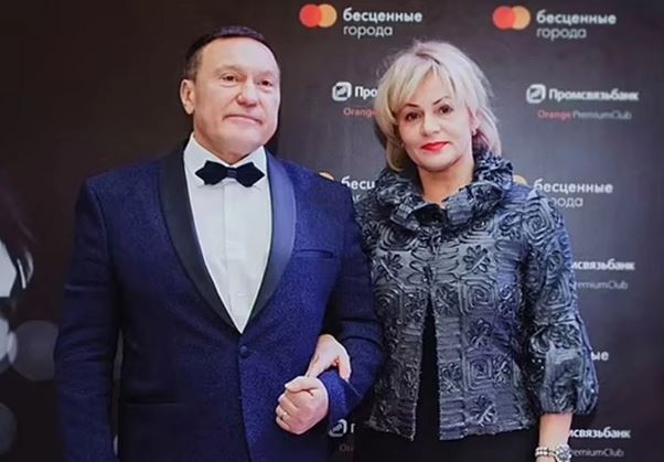 Pavel Antov and his wife