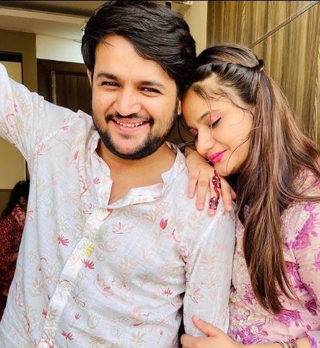 Qadir with her husband Manish aka Virat Beniwal