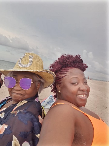 Sonya Eddy sister and mother
