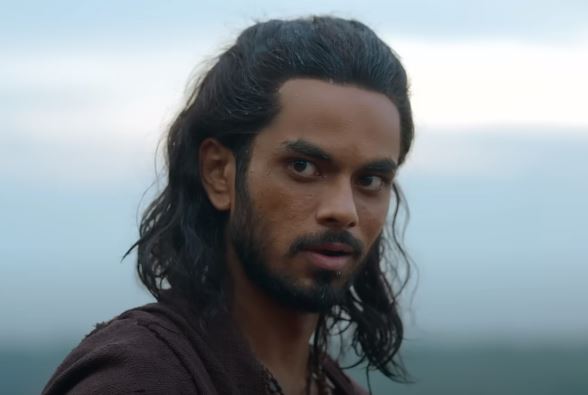 Actor Aditya Rawal as Sarju