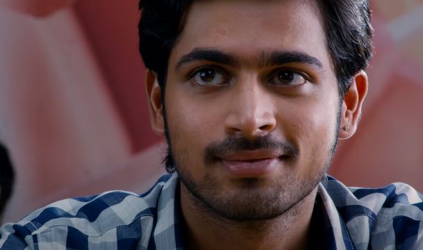 Actor Harish Kalyan as Saravanan
