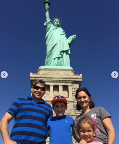 Amie with her parents and brother Campbell