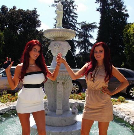 An old photo of Carla with her sister Melissa