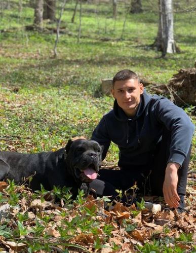 Bojan Ciger likes dogs