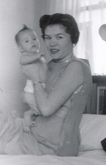 Chris Ledesma mother