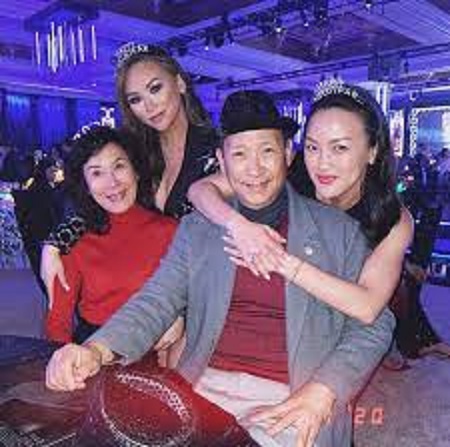 Dorothy Wang family