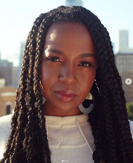 Jerrika Hinton age